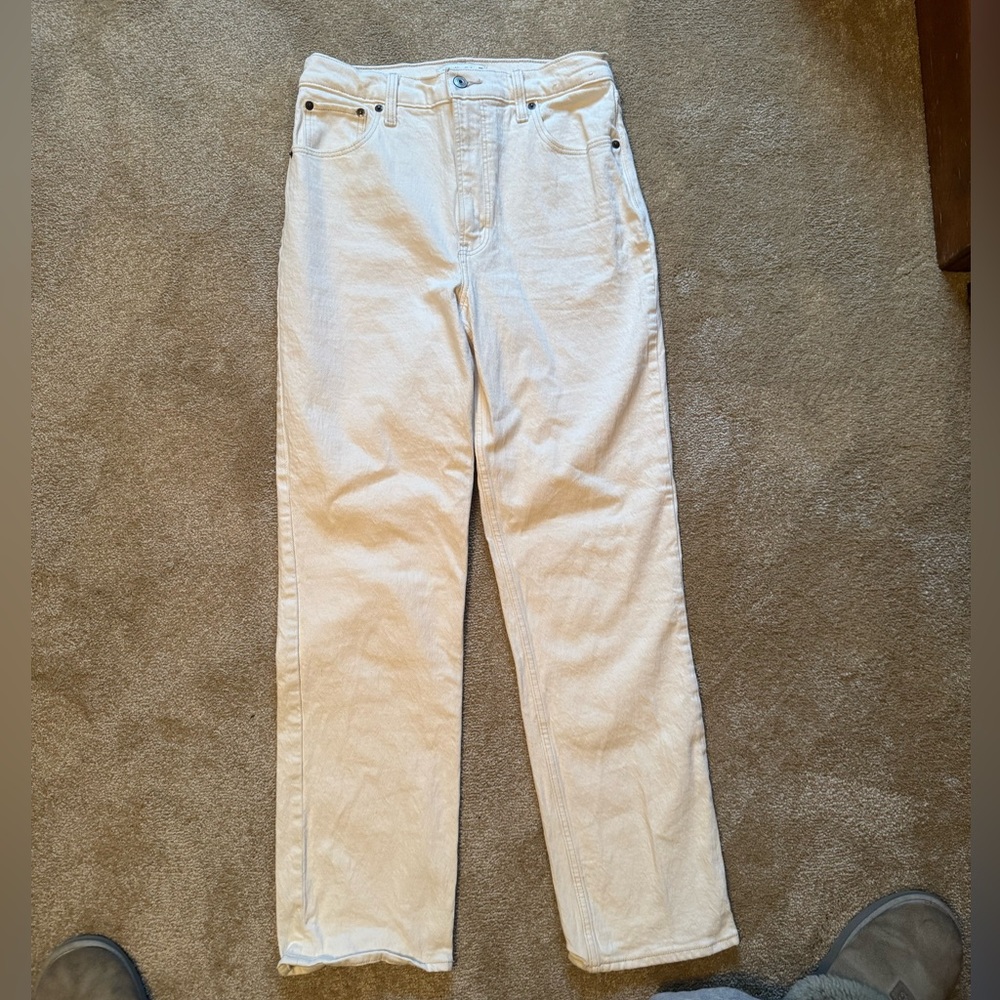 Abercrombie & Fitch Cream 90s Straight Ultra High Rise Jeans